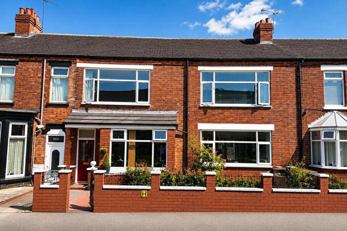 6 Bedroom Town House For Sale In Princes Road, Stoke-On-Trent, ST4