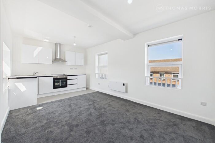 2 Bedroom Apartment To Rent In High Street, St. Neots, Cambridgeshire, PE19