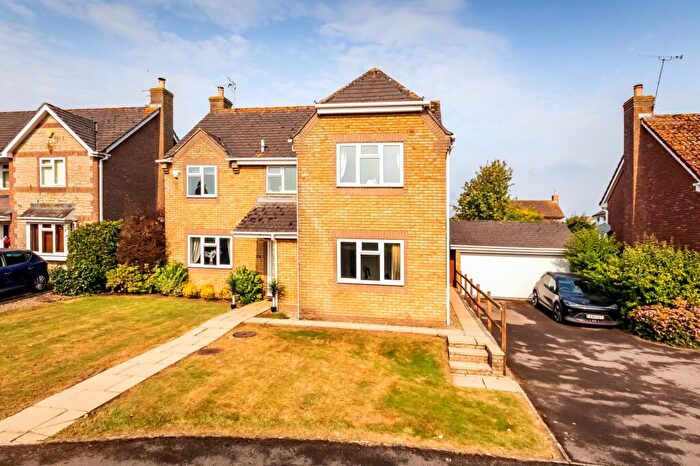 4 Bedroom Detached House For Sale In Canters Leaze, Wickwar, GL12