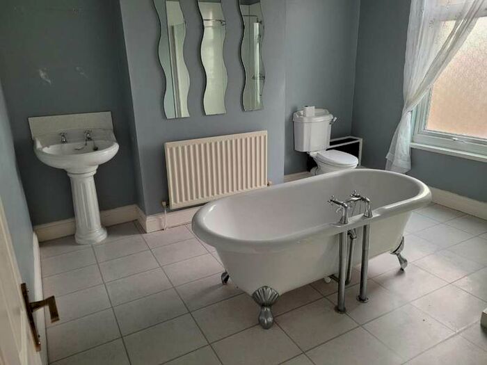 2 Bedroom House To Rent In Duke Street, Hartlepool, TS26