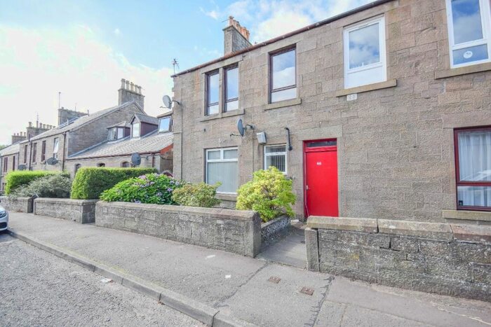 2 Bedroom Flat To Rent In Yeaman Street, Forfar, Angus, DD8