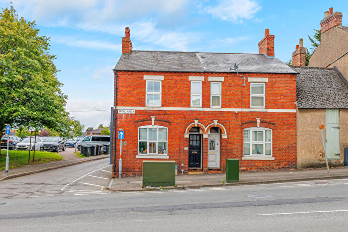 2 Bedroom End Of Terrace House For Sale In Broad Green, Wellingborough, NN8