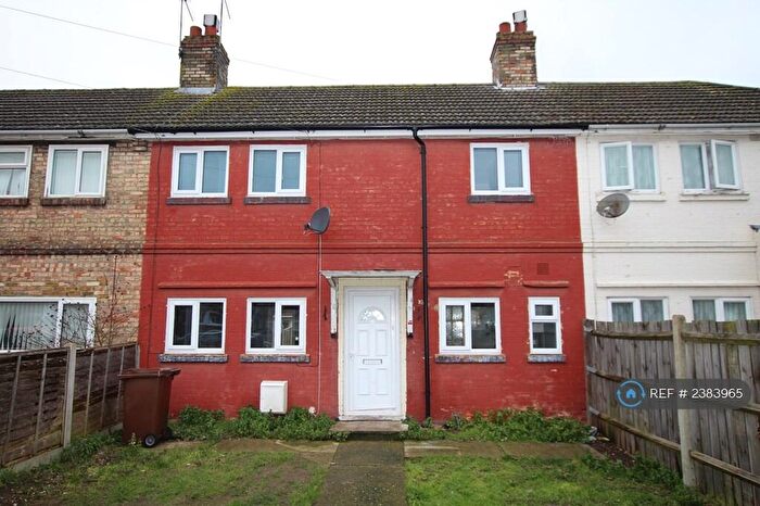 3 Bedroom Terraced House To Rent In Dickens Road, Rochester, ME1