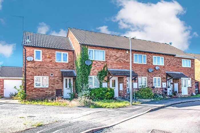 2 Bedroom Terraced House For Sale In Constable Road, Upper Stratton, Swindon, SN2