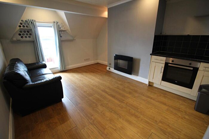 1 Bedroom Flat To Rent In Walmersley Road, Bury, BL9