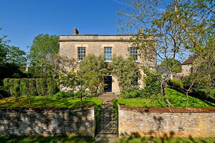 6 Bedroom Detached House For Sale In Crown Road, Kidlington, OX5