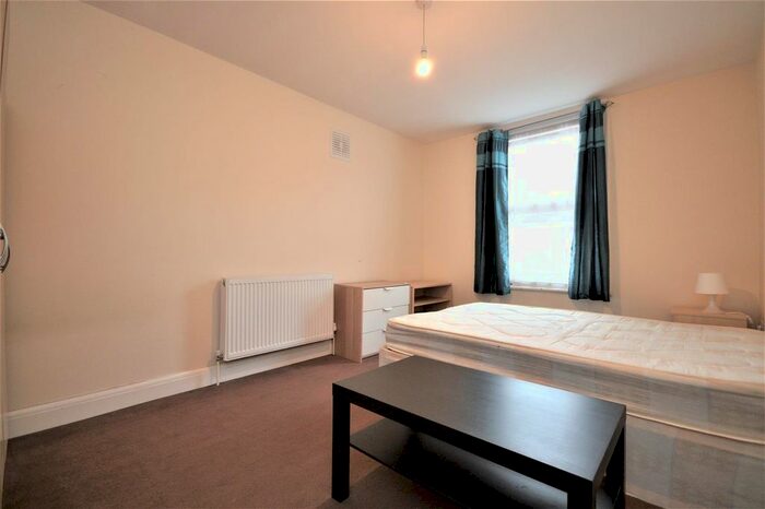 Studio To Rent In Felixstowe Road, London, NW10