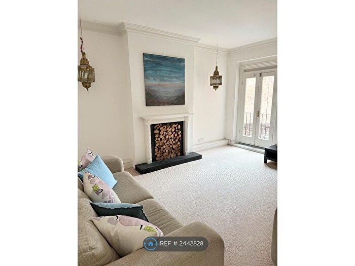 2 Bedroom Flat To Rent In Fulham Park Studios, London, SW6