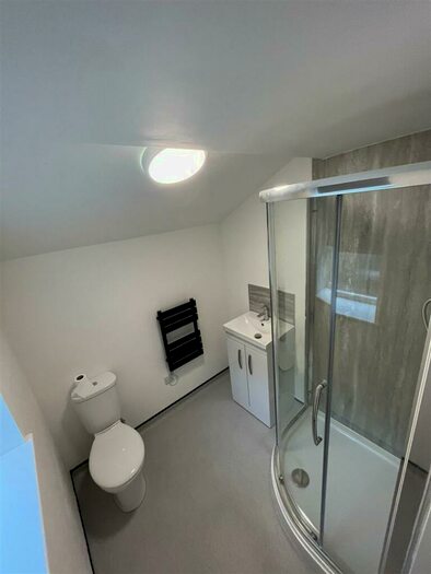 1 Bedroom Private Hall To Rent In Park Square, LA1