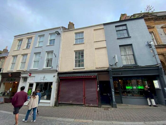 4 Bedroom Property To Rent In Church Street, Falmouth, TR11