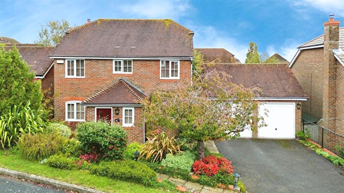 4 Bedroom Detached House For Sale In Wilderness Gardens, Northiam, TN31