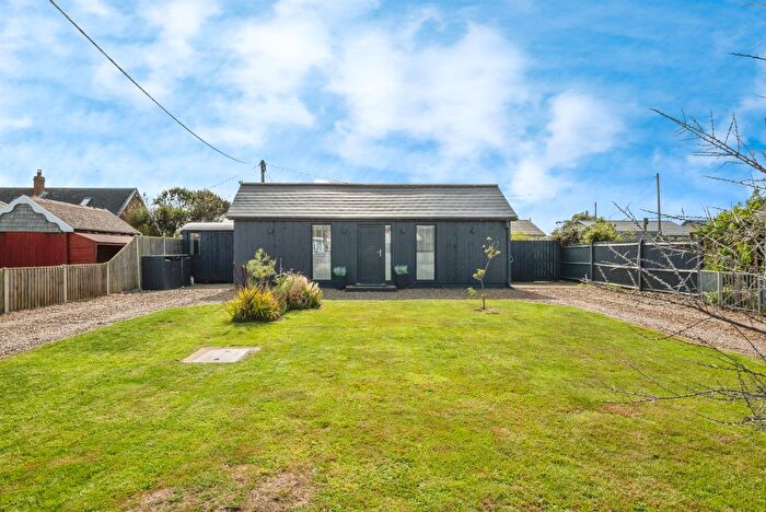 2 Bedroom Detached Bungalow For Sale In Bush Drive, Eccles-On-Sea, Norwich, NR12