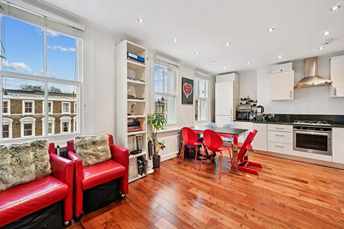 2 Bedroom Flat For Sale In Philbeach Gardens, London, SW5