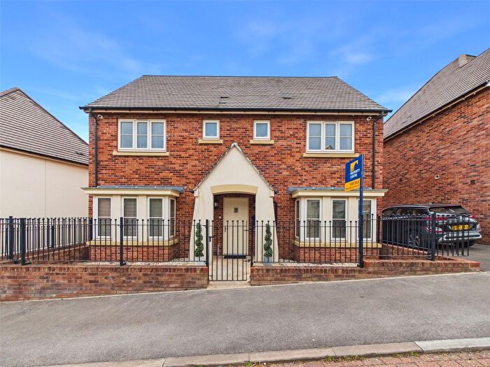 4 Bedroom Detached House For Sale In Dalziel Drive, Whittington, Worcester, Worcestershire, WR5
