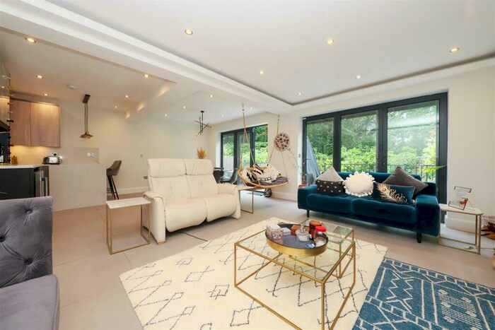 4 Bedroom Semi-Detached House To Rent In Norman Crescent, Pinner, HA5