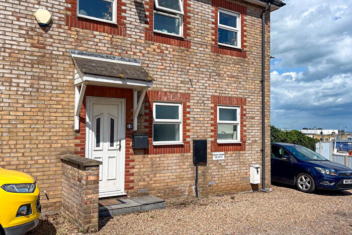 2 Bedroom Flat To Rent In The Tower, High Street, Gorleston, NR31