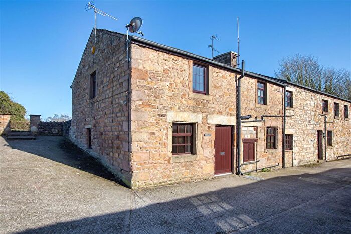 2 Bedroom Flat For Sale In Potters Brook, Bay Horse, Lancaster, LA2