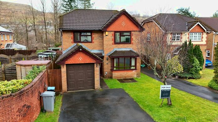 4 Bedroom Detached House For Sale In Brecon Heights, Victoria, NP23