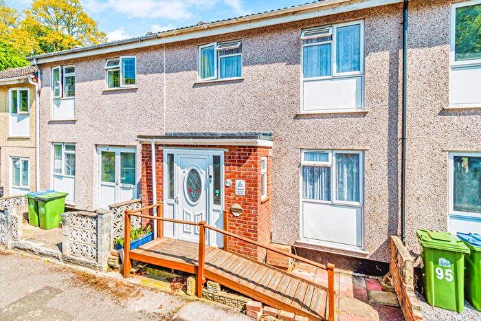 3 Bedroom Terraced House For Sale In Matheson Road, Southampton, SO16