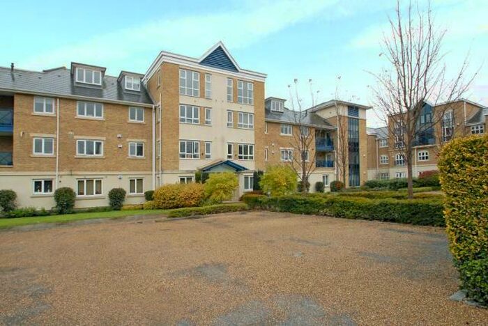 2 Bedroom Apartment To Rent In The Waterways, Summertown, OX2