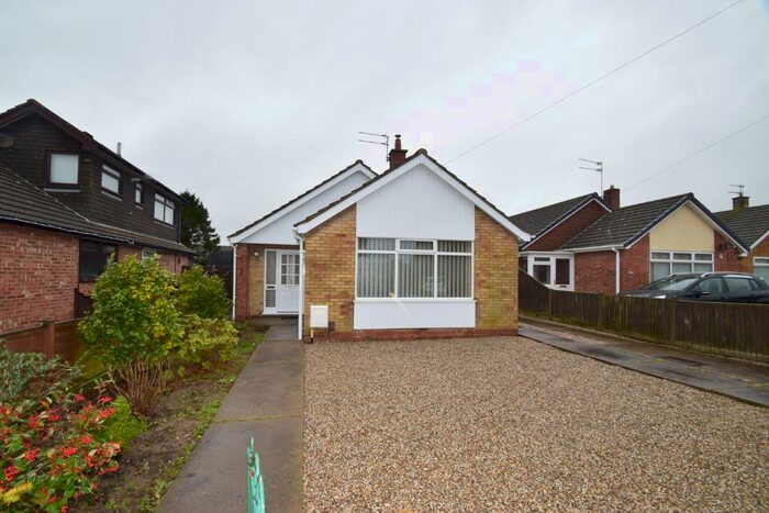3 Bedroom Bungalow To Rent In Hickory Gardens, Bradwell, NR31