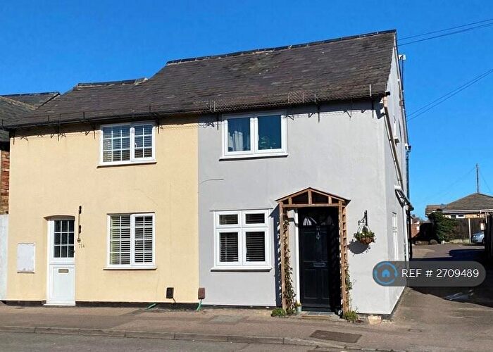 2 Bedroom Semi-Detached House To Rent In High Street, Stotfold, Hitchin, SG5