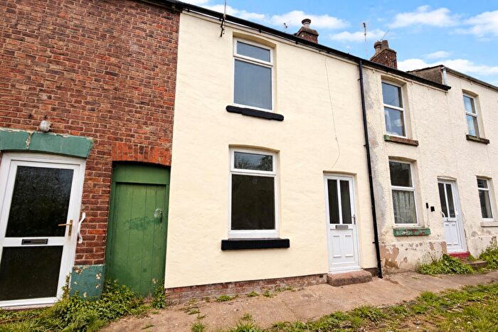 2 Bedroom Terraced House To Rent In Holland Street, Macclesfield, SK11