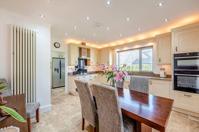 4 Bedroom Detached Bungalow For Sale In Wood Lane, Hawarden, CH5