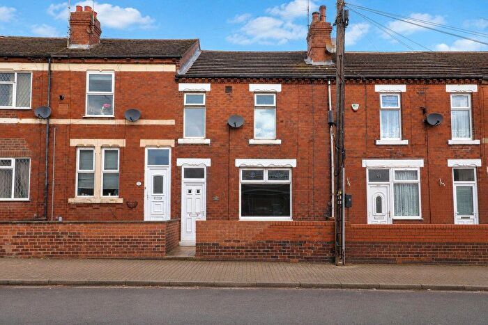 3 Bedroom Terraced House For Sale In Castleford Road, Normanton, WF6