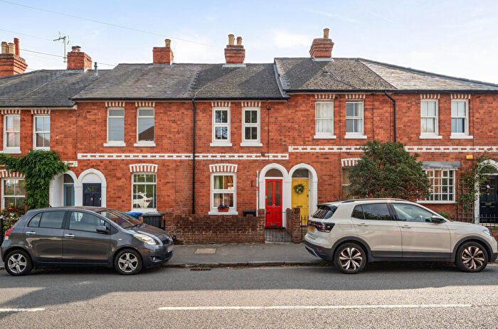 2 Bedroom Terraced House For Sale In Belmont Road, Maidenhead, SL6
