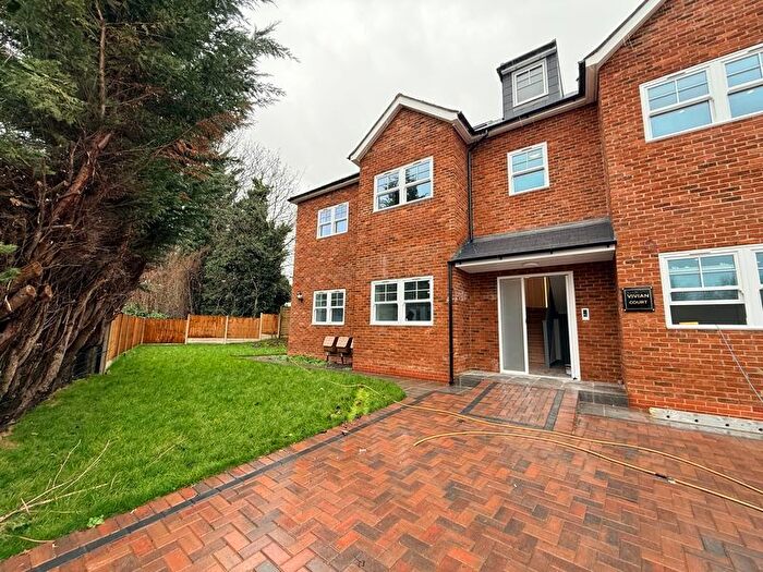 2 Bedroom Flat To Rent In Herbert Road, London, SE18