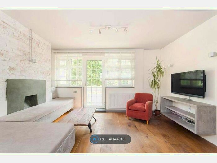 4 Bedroom Flat To Rent In Reardon House, London, E1W