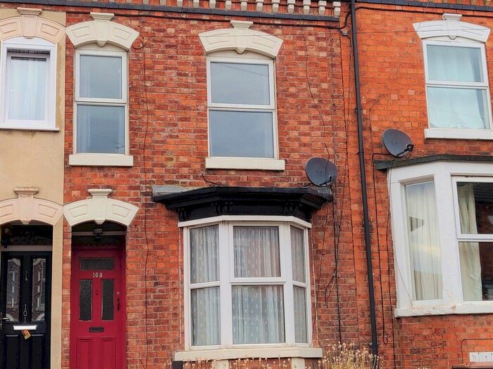 3 Bedroom Terraced House To Rent In Knox Road, Wellingborough, NN8