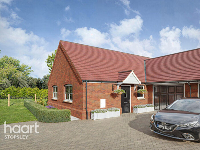3 Bedroom Bungalow For Sale In The Aldsworth, Stewkley Village, LU7