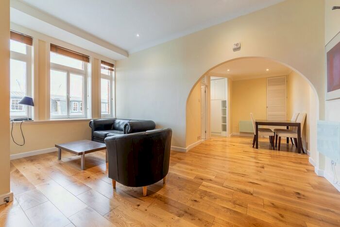1 Bedroom Flat To Rent In Viscount Court, Pembridge Villa, London, W2
