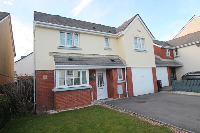 4 Bedroom Detached House For Sale In Lakeside Way, Nantyglo, Ebbw Vale, Blaenau Gwent, NP23