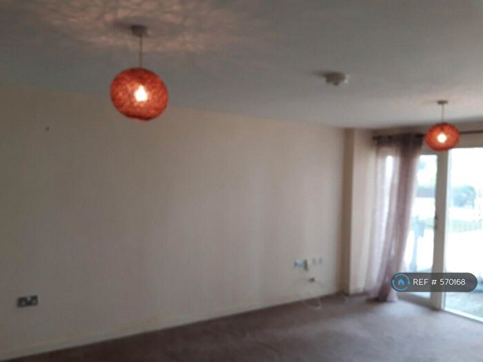 2 Bedroom Flat To Rent In Watkiss Way, Cardiff, CF11