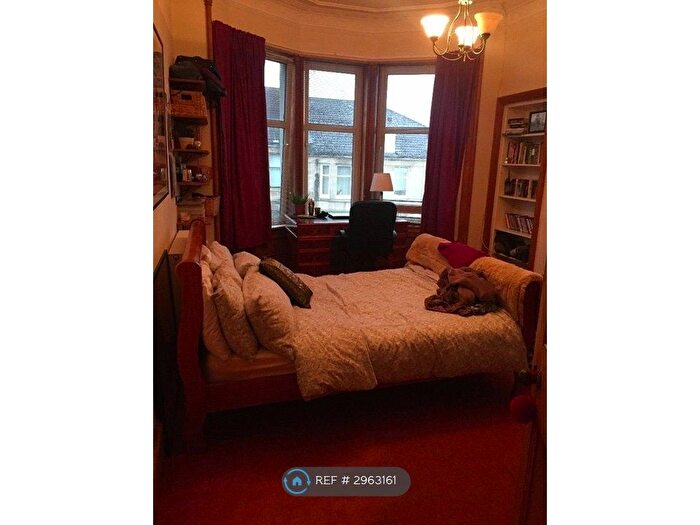 3 Bedroom Flat To Rent In Havelock Street, Glasgow, G11