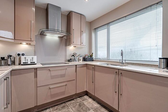 3 Bedroom End Of Terrace House For Sale In Pendle Court, Bolton, BL1