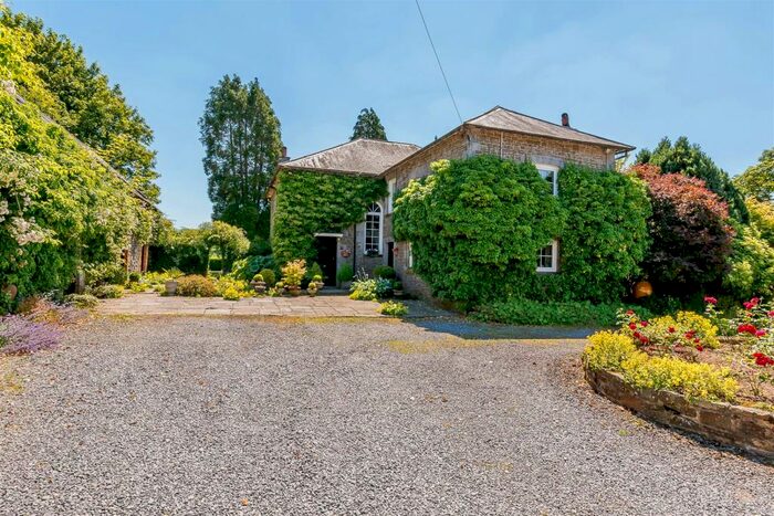 5 Bedroom Detached House For Sale In Dryslwyn, Carmarthen, SA32