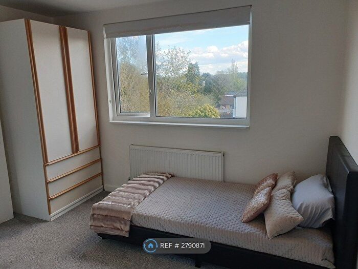 1 Bedroom Flat To Rent In Headstone Lane, London, HA2
