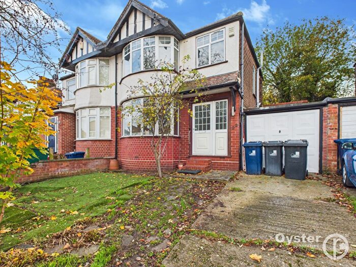 3 Bedroom Semi Detached House To Rent In Rossall Crescent, London, NW10