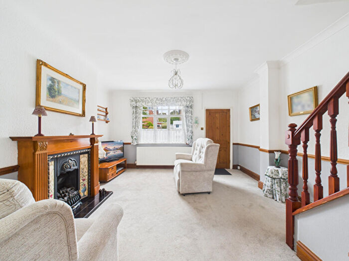 2 Bedroom End Of Terrace House For Sale In High Street, North Ferriby, HU14