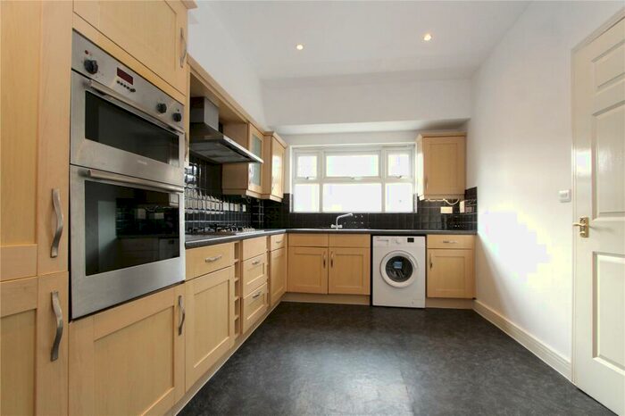 5 Bedroom Terraced House To Rent In Osier Crescent, Muswell Hill, N10