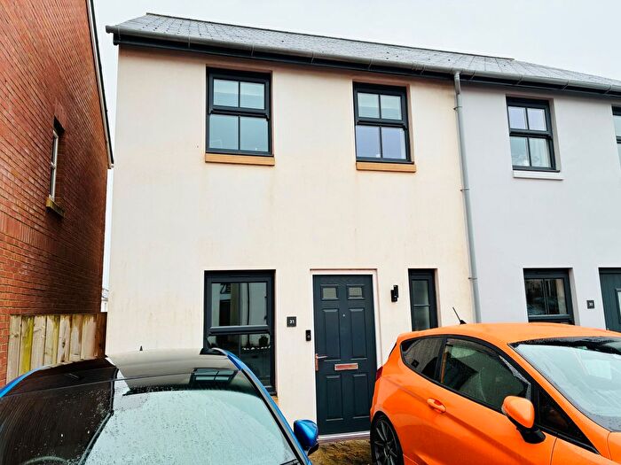 2 Bedroom Semi Detached House For Sale In Tarka Way, Crediton, EX17