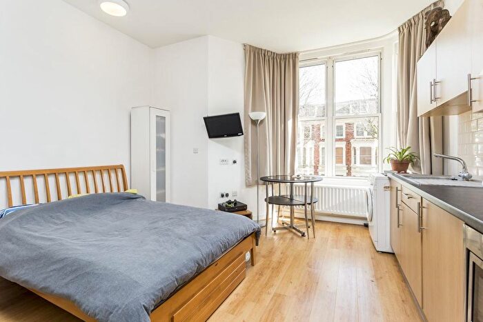 Studio To Rent In Shepherds Bush Road, Brook Green, W6