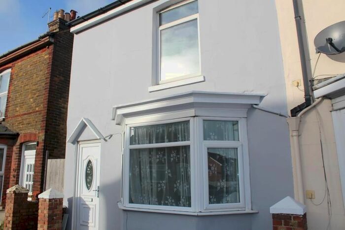 3 Bedroom Property To Rent In Mill Road, Deal, CT14