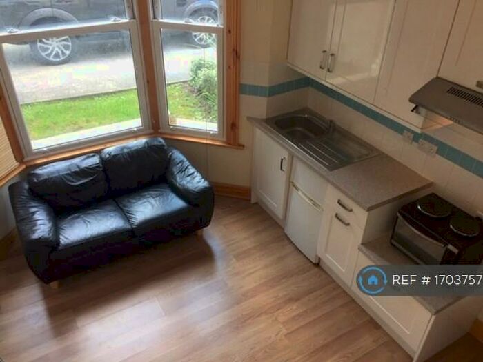 Studio To Rent In Sunninghill Rd, London, SE13
