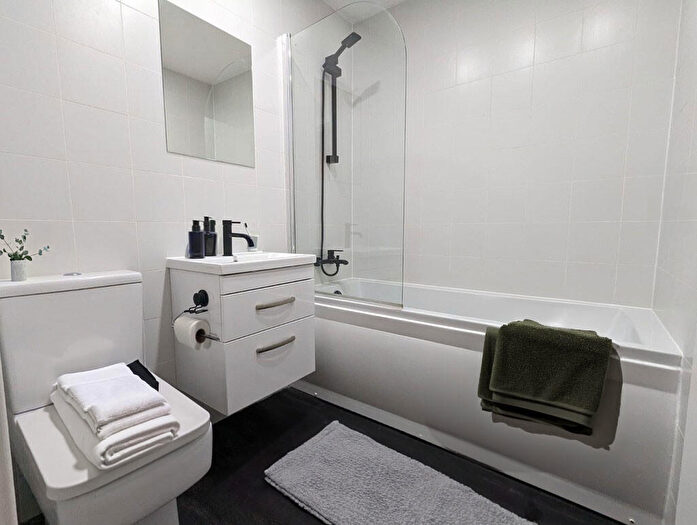 1 Bedroom Flat To Rent In Rufus Court, Foundry Lane, LS14
