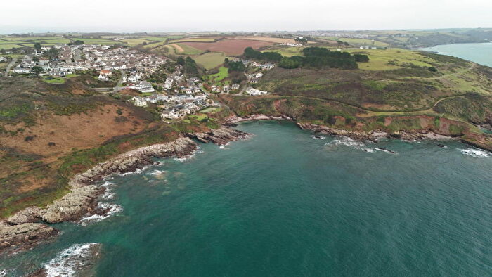 3 Bedroom Detached House For Sale In Marine Drive West, Heybrook Bay, Plymouth, PL9